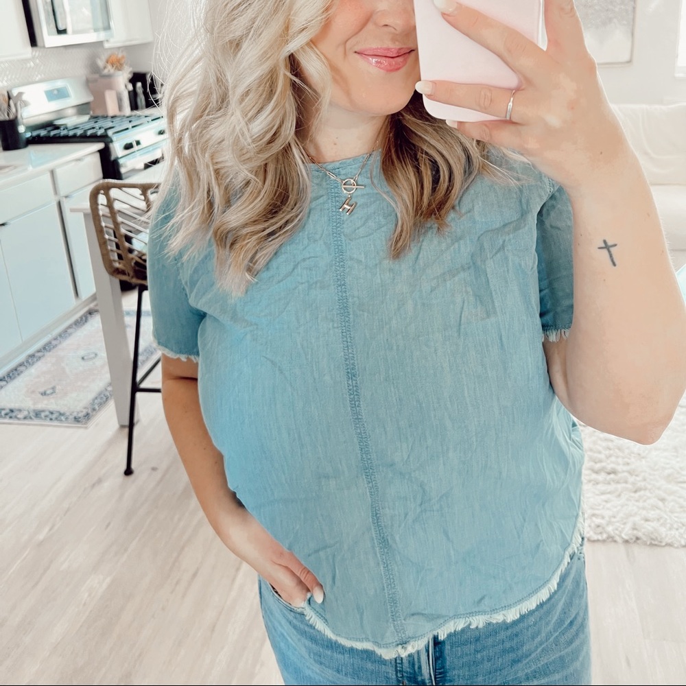 Susina Chambray Top size Large